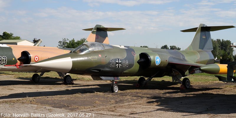 Kép a Lockheed F-104 Starfighter típusú, német katonai 21+64 oldalszámú gépről.