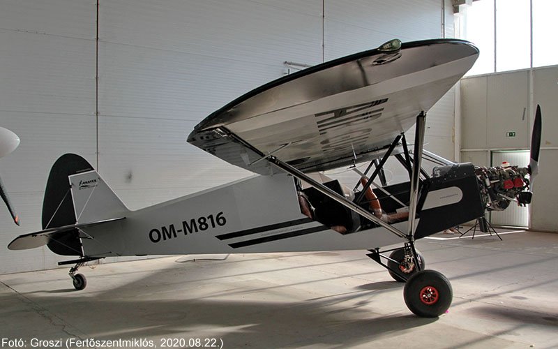 Kép a OM-M816 lajstromú gépről.