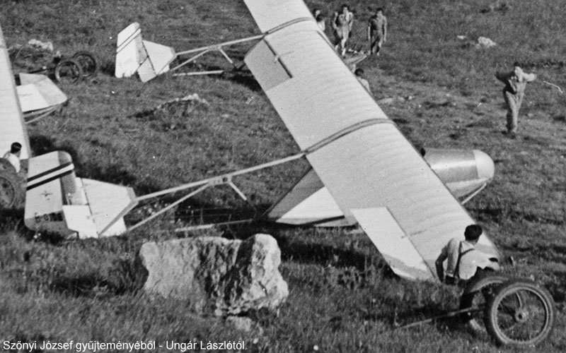 Kép a B-0106 lajstromú gépről.