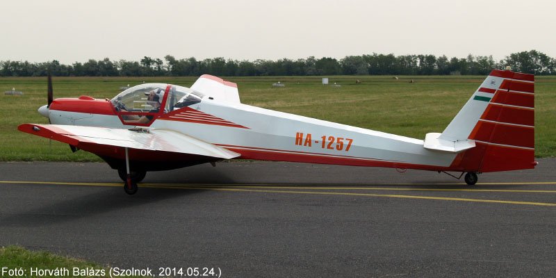 Kép a HA-1257 lajstromú gépről.