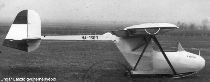 Kép a HA-1301 (1) lajstromú gépről.