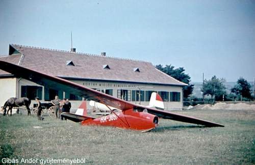 Kép a HA-3097 lajstromú gépről.