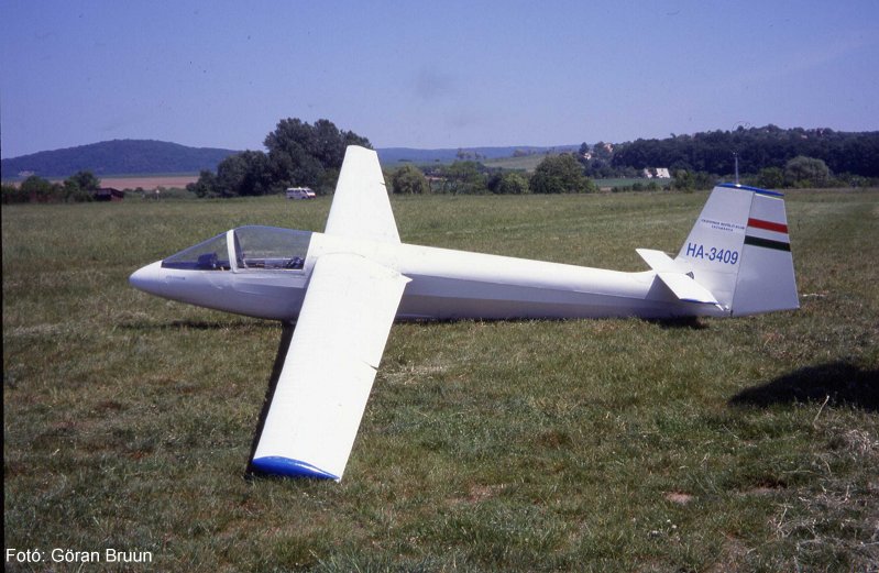 Kép a HA-3409 lajstromú gépről.