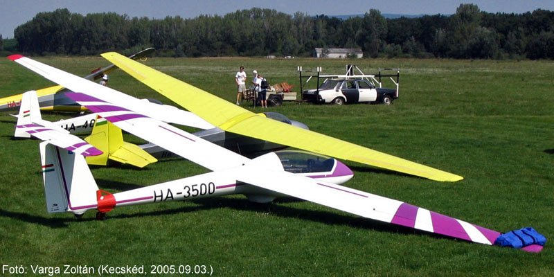 Kép a HA-3500 lajstromú gépről.