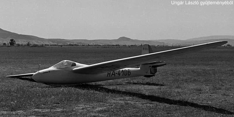 Kép a HA-4106 lajstromú gépről.