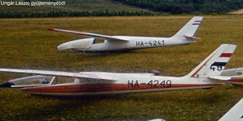 Kép a HA-4249 lajstromú gépről.