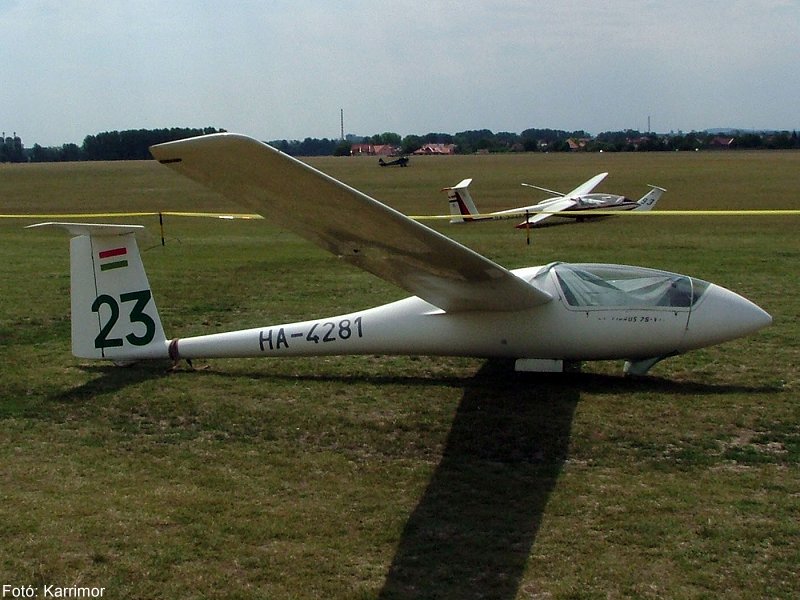 Kép a HA-4281 lajstromú gépről.