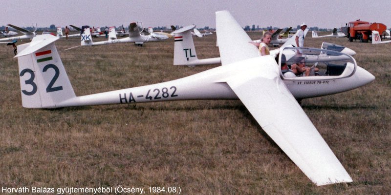 Kép a HA-4282 lajstromú gépről.