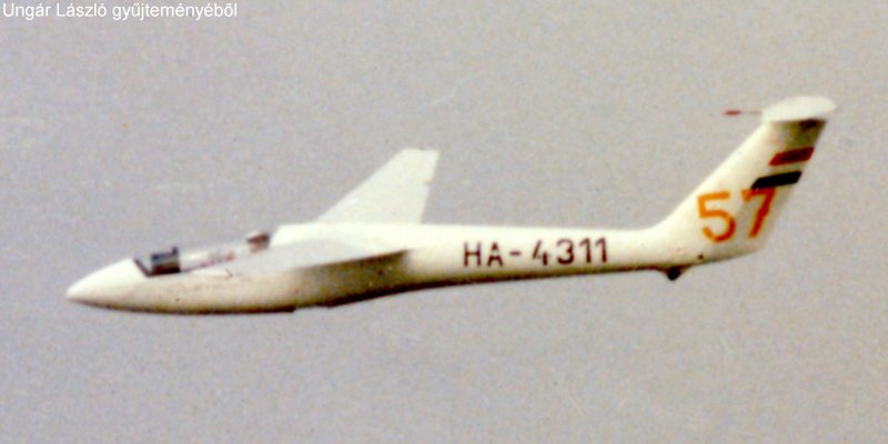 Kép a HA-4311 lajstromú gépről.