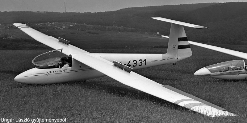 Kép a HA-4331 lajstromú gépről.