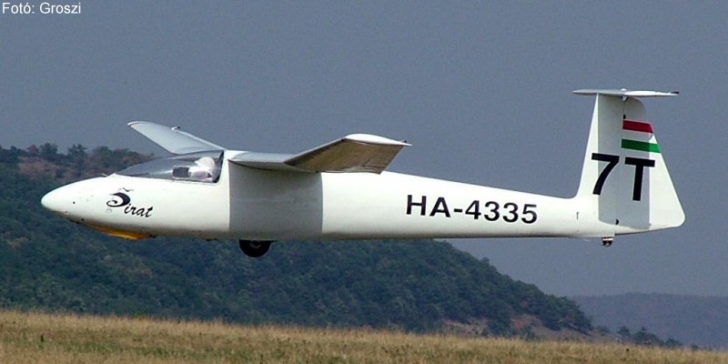 Kép a HA-4335 lajstromú gépről.