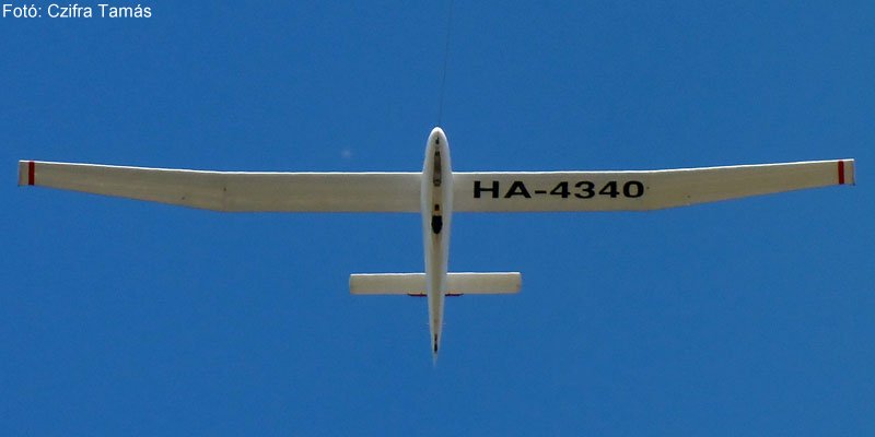 Kép a HA-4340 lajstromú gépről.
