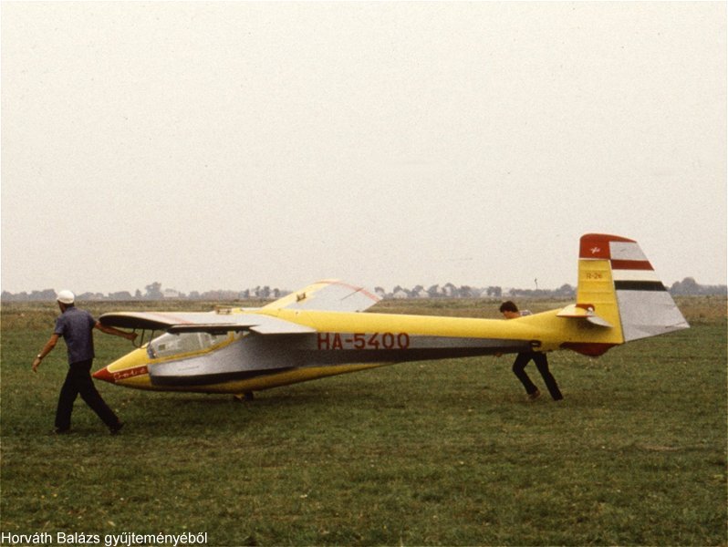 Kép a HA-5400 lajstromú gépről.