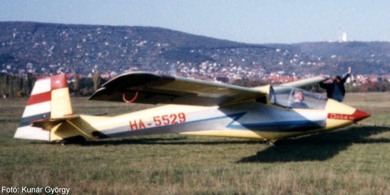 Kép a HA-5529 lajstromú gépről.