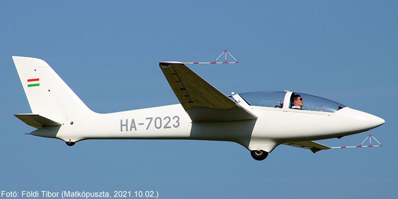 Kép a HA-7023 lajstromú gépről.